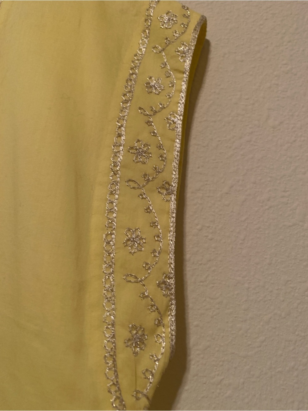 Yellow Hindu-Themed Top - Picture 6 of 14